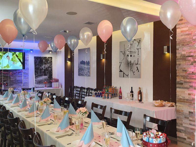 Reštaurácia s terasou