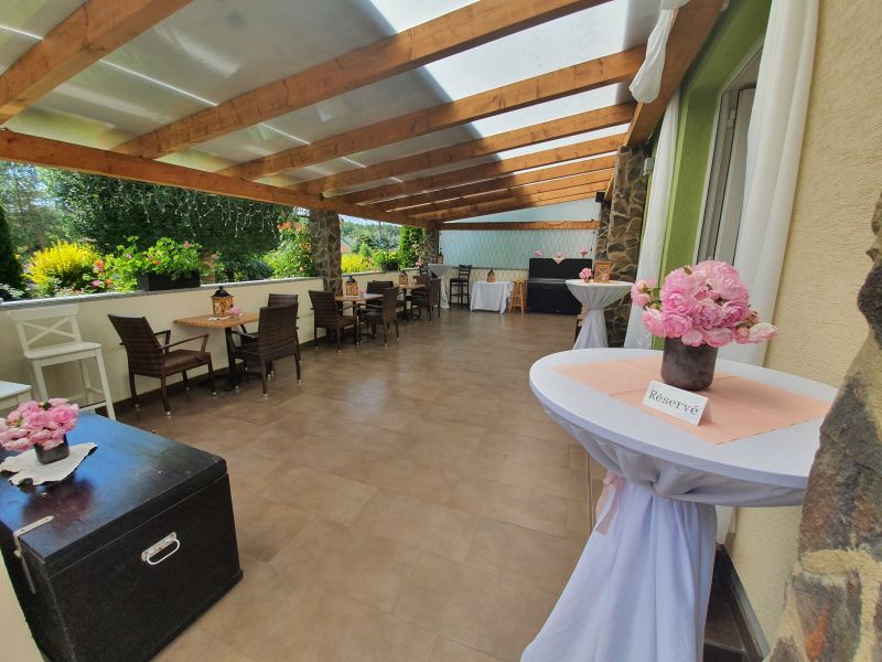 Reštaurácia s terasou